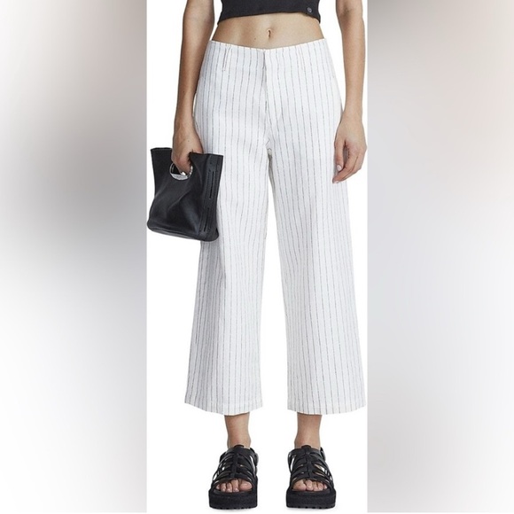 rag & bone Pants - Rag and Bone - White Stripe Dylan Cropped Linen Pants - Size 2